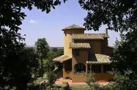 Villa Le Terrae 1hr from Rome. Lazio-Umbria border Hotel in zona Fu.Ro.La Di Lannaioli Floriano E C. (S.N.C.)