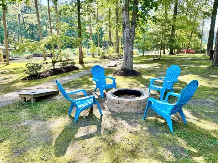 Visit The Good Life on Lake Gaston! 5 bedrooms with kayaks, SUPs, pedal boat.