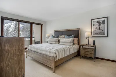 Ski In Ski Out, Mountain Modern, Exceptional Location and Gorgeous Views!!! Park Hyatt附近的飯店