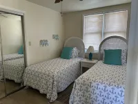 Jimmy's Beach House "C" - Just one block from Ludington's city beach. Hotels near Stearns Park