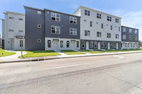 Super Downtown Location #210