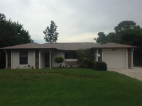 Comfy House Near River And Beach
