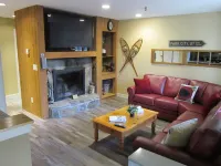 Beautiful Stratton Mountain Condo