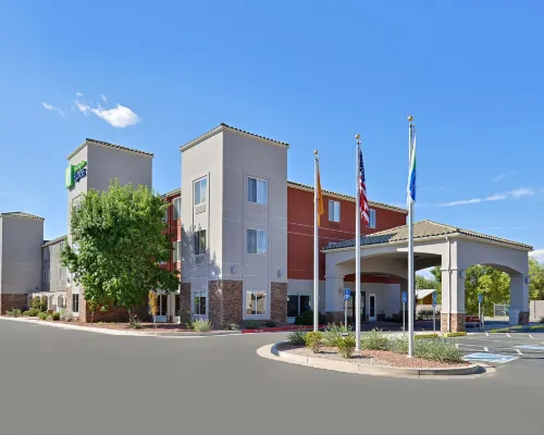 Holiday Inn Express ALBUQUERQUE N - BERNALILLO by IHG Hotels in Bernalillo