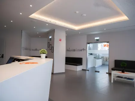 EasyHotel Lisbon Отели рядом с достопримечательностью «Музей азулежу»