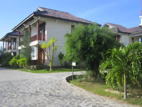 Aniise Villa Resort