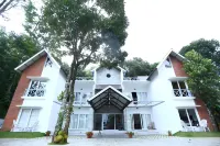 Crayons Guest House Munnar