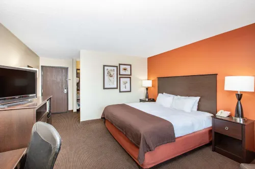 AmericInn by Wyndham Ottumwa Hotels in Ottumwa