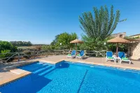 SAN SOLE - Beautiful rustic finca with private swimming pool and free Wifi فنادق في Sant Joan