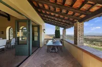 Temecula Valley Wine Country Area - European Villa on 20 Acre Vineyard