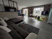 Maison Paisible Dans les Hauteurs de Millau