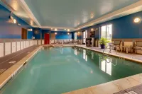 Hampton Inn & Suites Rome - Pools