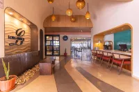 Longuinhos Beach Resort - 駐車場