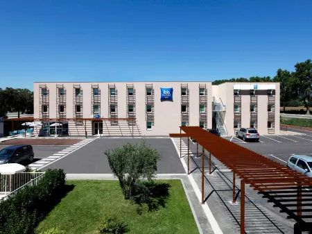 Ibis Budget Manosque Cadarache Отели в г. Маноск