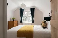 Spacious 4-Bed Cottage with Garden & Pet-Friendly Các khách sạn ở 