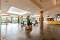 Coastal Splendor Seaview Pool Balcony Dining