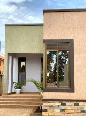 Silver Stone Cribs Hotels in Seeta