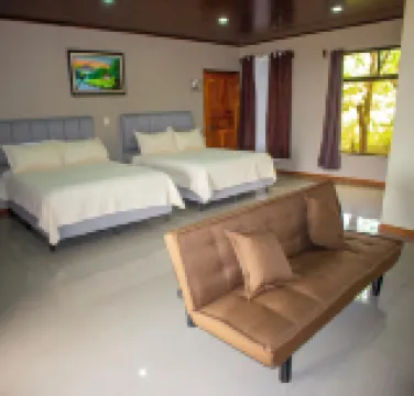 Almore Hotel