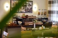 Martins Klause Airport Messe Hotel - Air Conditioning - Self Check-in Available - Breakfast