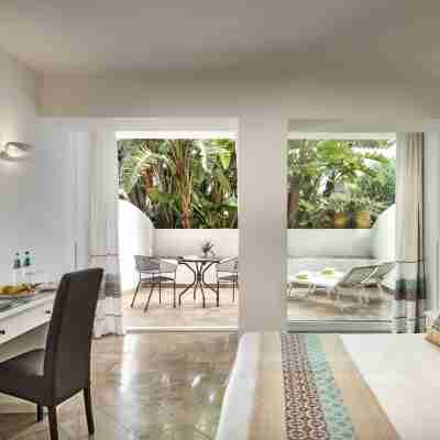 El Faro Hotel & Spa Rooms