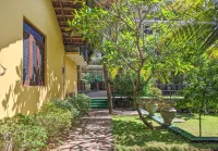 Golden Wild Yala Hotel dekat Manik Stupa