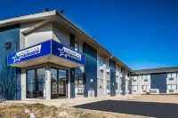Americas Best Value Inn East Peoria فنادق في Fondulac Township