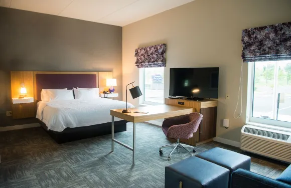 瓦靈頓霍桑希爾頓歡朋套房酒店