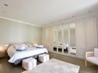 Luxury Villa in Sint-Idesbald with Hot Tub Hotels in Koksijde