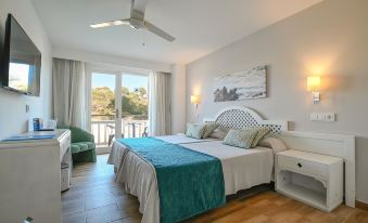 Hotel Pinos Playa