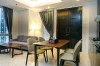 Stunning 2Br at the Empyreal Condominium Epicentrum Apartment