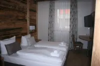Gästehaus Zur Lilie Hotels in Triberg