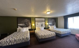 Simple Rewards Inn