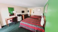 Roadside Inn Hotels in Osceola