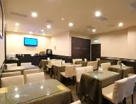 Left Bank Hotel - sarapan