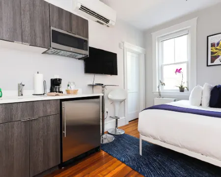 Maverick Suites at 89 Marion Hotels in Brookline