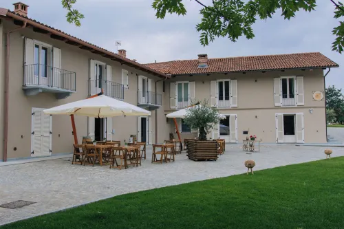 Agriturismo Agli Ulivi Hotels in Busca