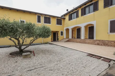 Il Cavalluccio Marino Отели рядом с достопримечательностью «Golf Club Salerno»