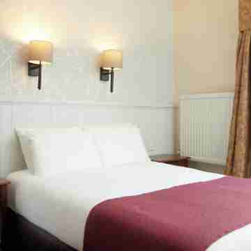 Lamb Hotel by Greene King Inns Rooms