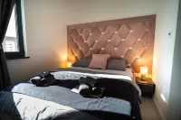 La Vista Azure by Belmont Realty Hotels in Sukosan