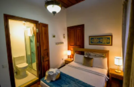 阿里葉哈尼姆酒店