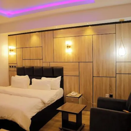 New Haven Hotel