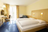 Landhotel Huberhof Hôtels à : Kranzberg