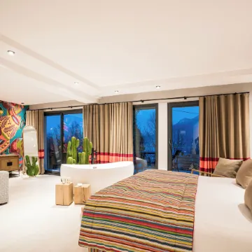 Les Trésoms Lake and Spa Resort Отели в г. Анси