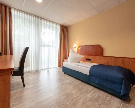 Boardinghouse Burgpark Hoteles en Hurth-Hermulheim