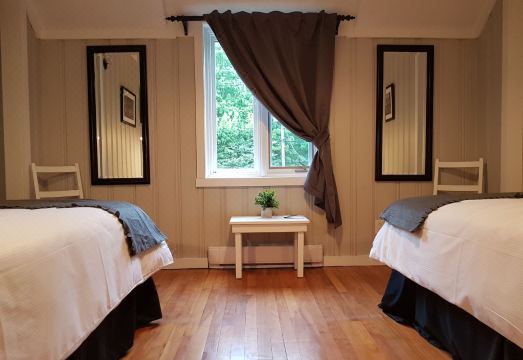 5. 호텔 파 힐스..