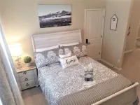 Peak Valley Manor, a Modern Farmhouse -  Casas de vacaciones