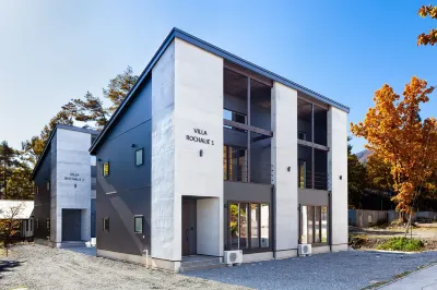 Villa Rochalie by Hhg