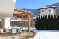 Apartment with Zillertal Alps Views