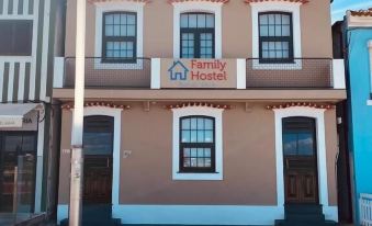 Family Hostel Costa Nova - Housity