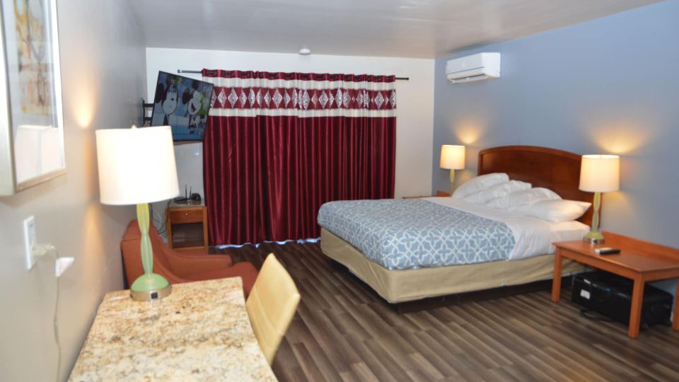 Glass Slipper Inn - Stanford Palo Alto